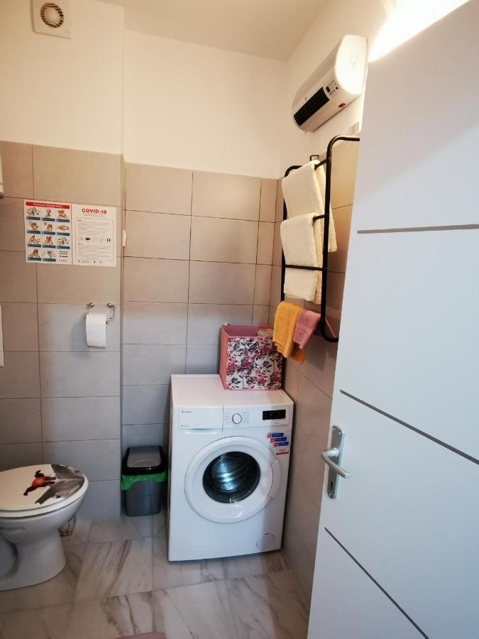 Ema Studio Apartman カルロヴァッツ エクステリア 写真